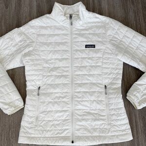 Patagonia Nano Puff Jacket Womens Medium White Puffer Coat Great Condition